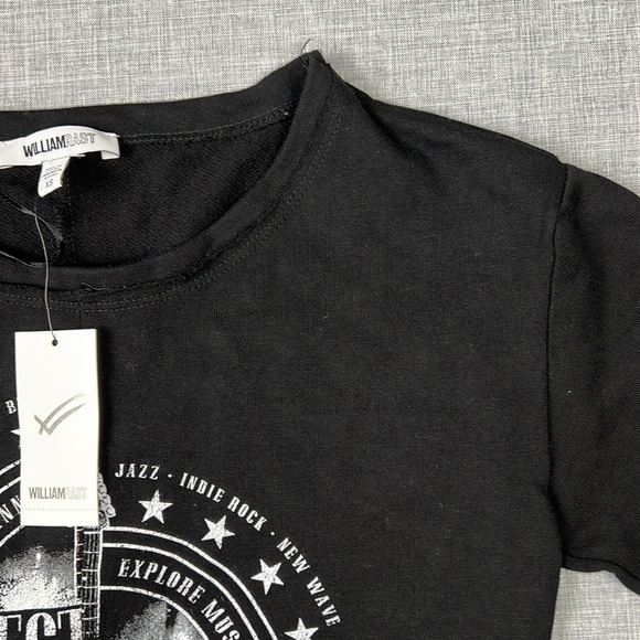 William Rast Black & White Offset Graphic Sweatshirt Tee Juniors Size XS - Picture 4 of 7